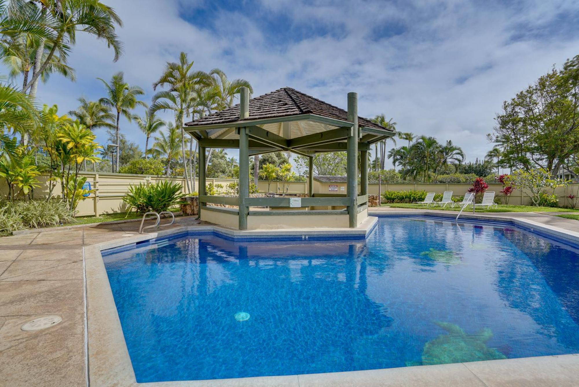 Turtle Bay Condo With Pool Access And Golf Course! Kahuku Buitenkant foto