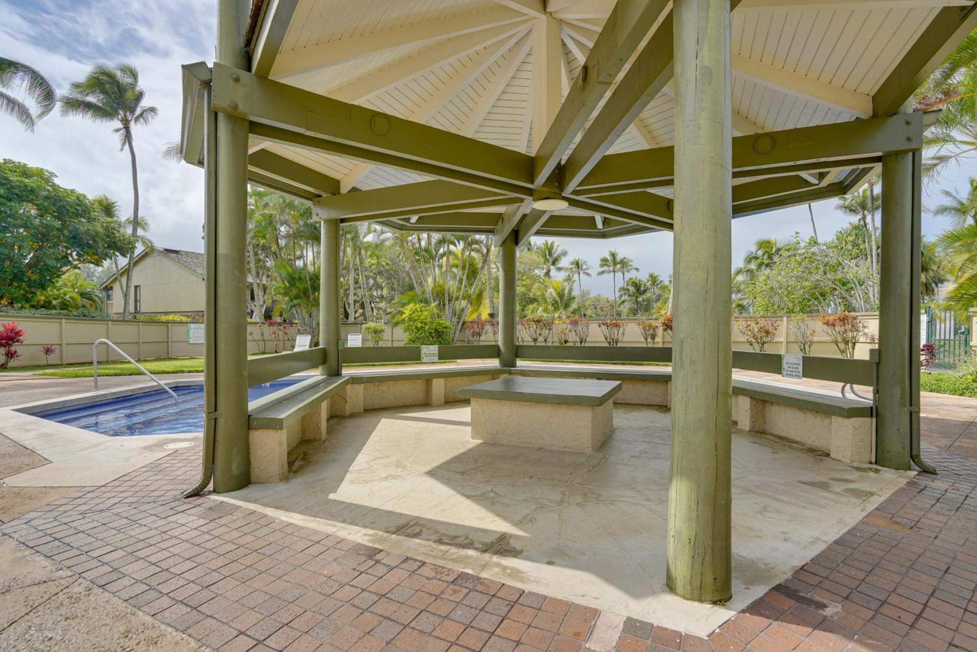 Turtle Bay Condo With Pool Access And Golf Course! Kahuku Buitenkant foto